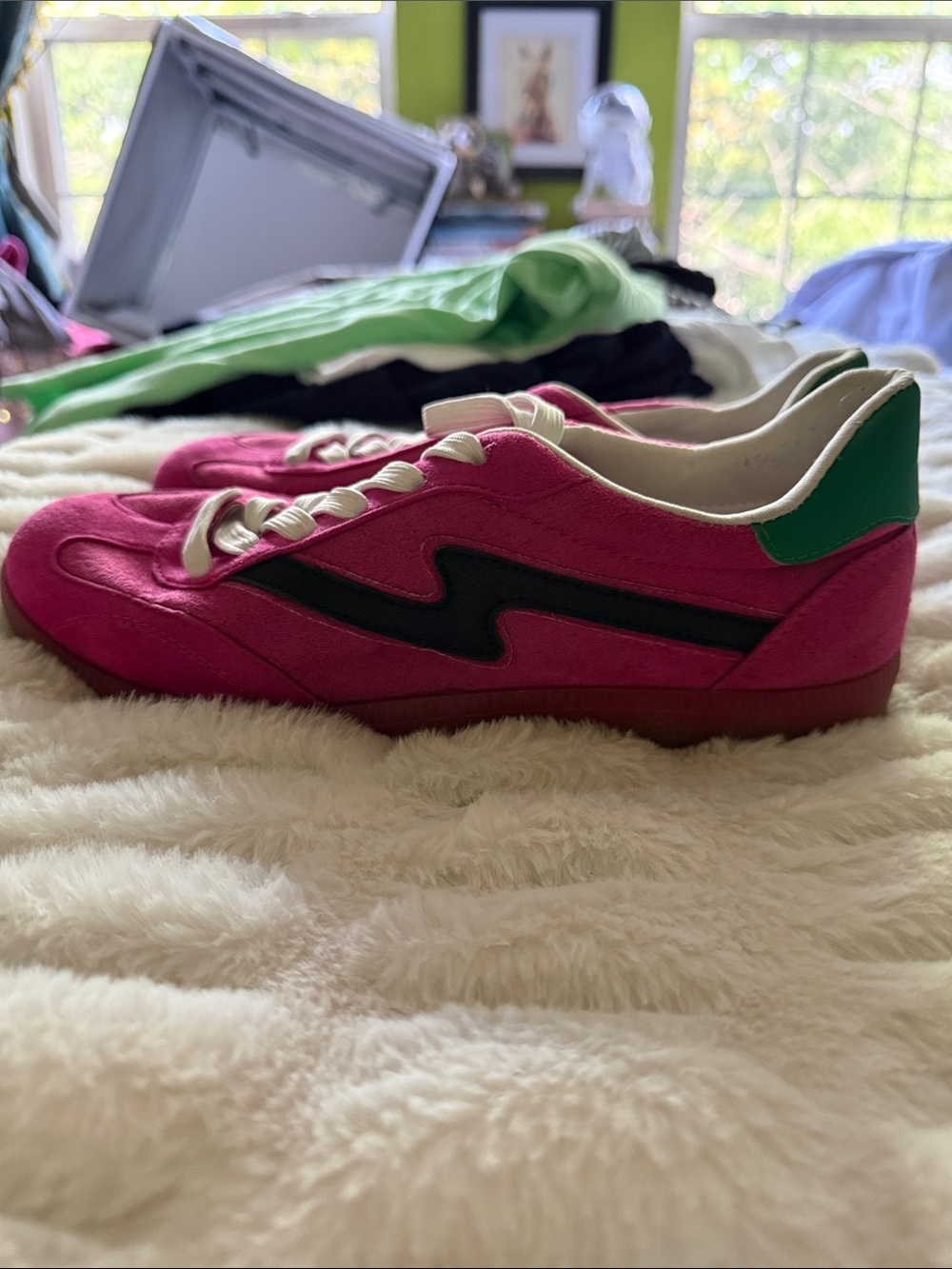 Project Cloud Bright Pink, Black & Green Sneakers Athletic Shoes Size 9